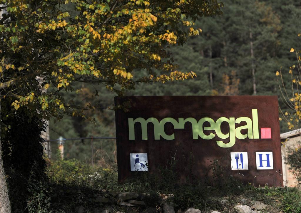 Monegal Hotel Sant Llorenç de Morunys Exterior photo